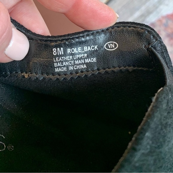 Aerosoles- Roll Back- black Suede mules/ Pumps - size 8 - Picture 5 of 6